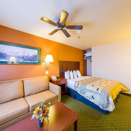 Alpine Inn & Suites Gunnison Dış mekan fotoğraf