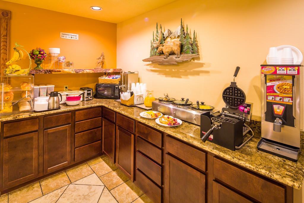 Alpine Inn & Suites Gunnison Dış mekan fotoğraf