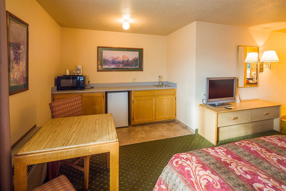 Alpine Inn & Suites Gunnison Dış mekan fotoğraf