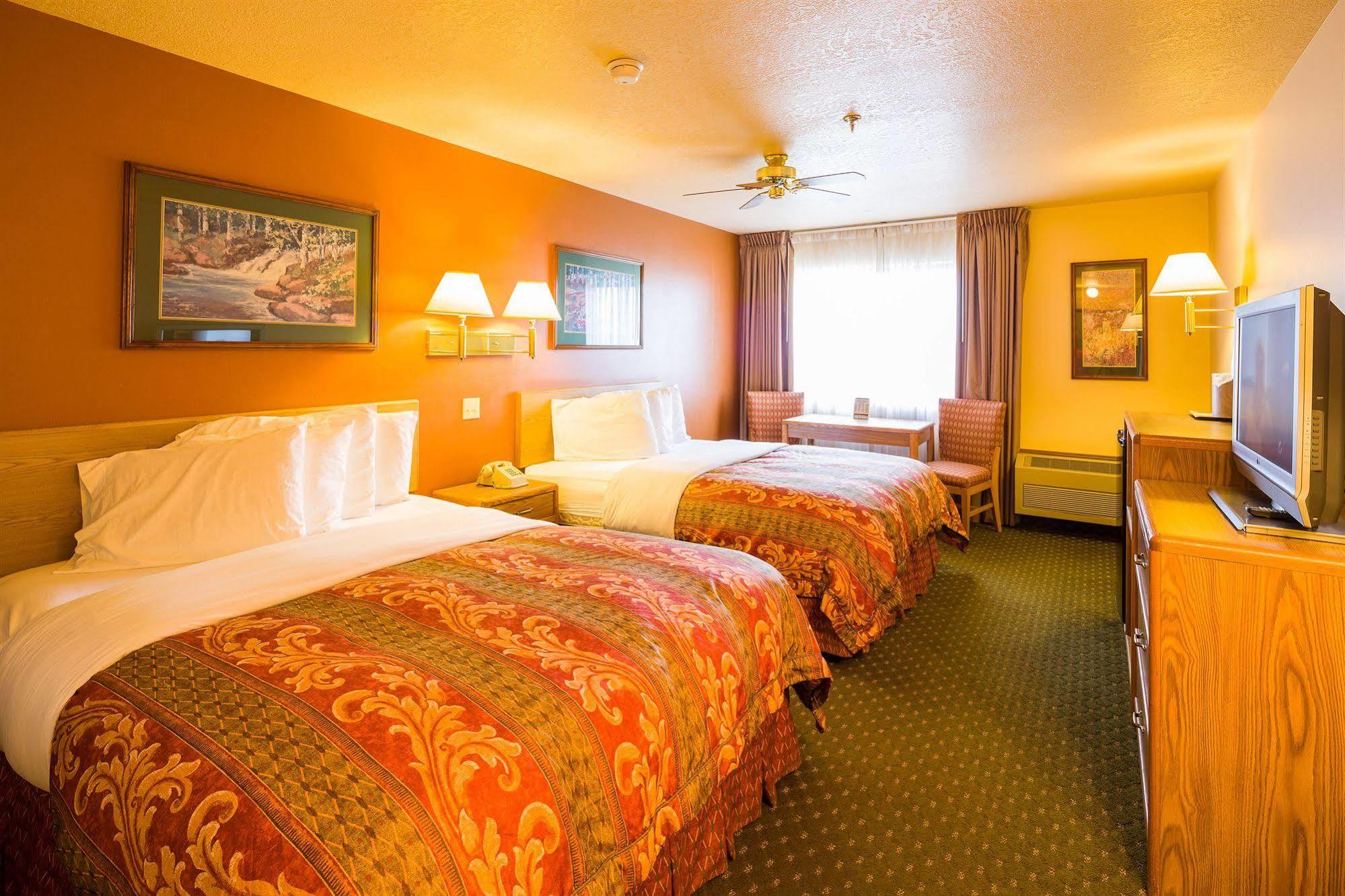 Alpine Inn & Suites Gunnison Dış mekan fotoğraf