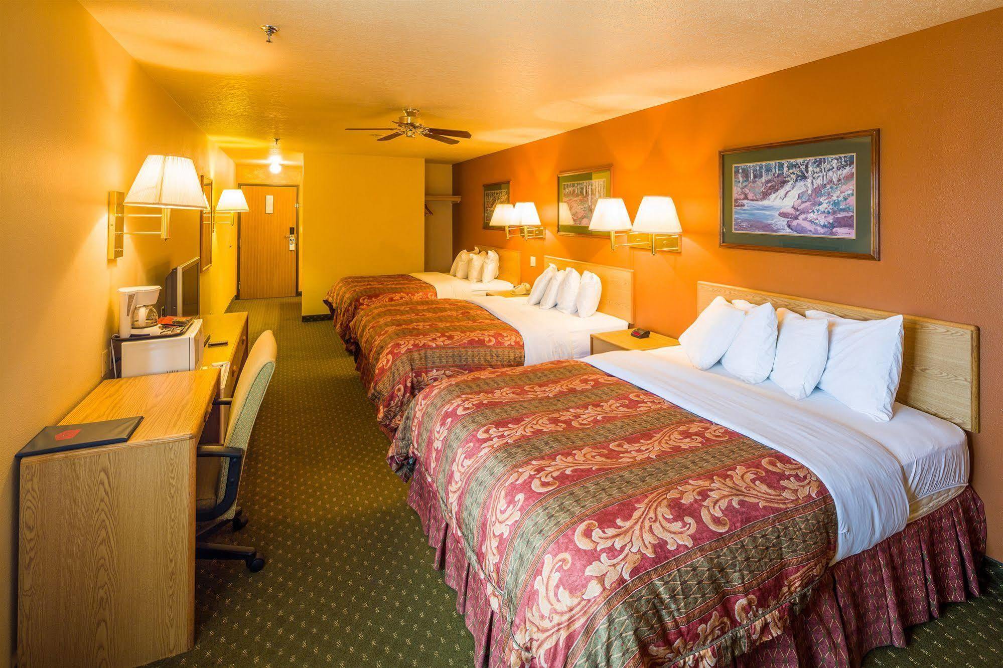 Alpine Inn & Suites Gunnison Dış mekan fotoğraf