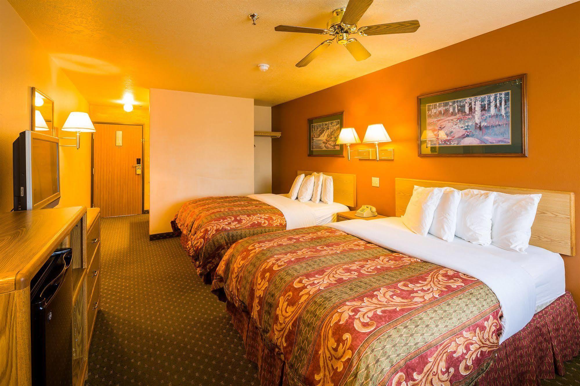 Alpine Inn & Suites Gunnison Dış mekan fotoğraf