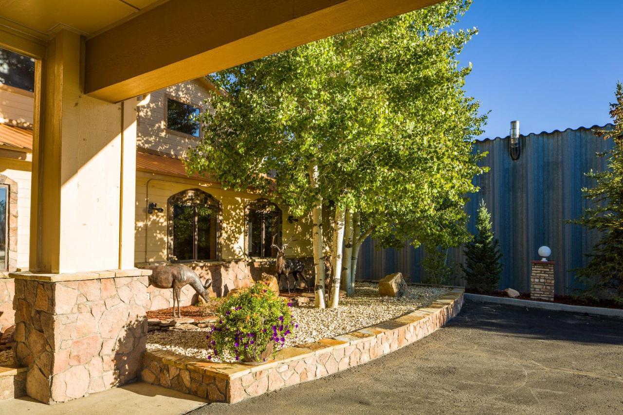 Alpine Inn & Suites Gunnison Dış mekan fotoğraf